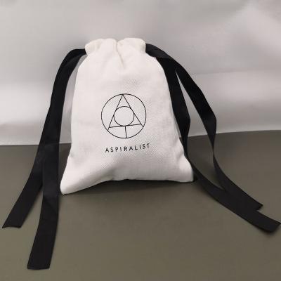 China Recyclable Customized Cotton Canvas Fabric Bags Packaging Drawstring Gift Pouch for sale