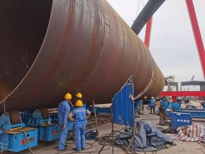 Cina carro armato 200T di 1000mm che gira Rolls per la torre del vento di terra in vendita