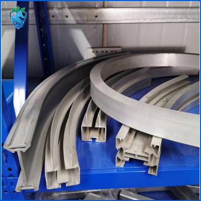 China Customized Curved Aluminum Track Systems Optimize Space Innovation zu verkaufen