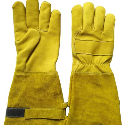 China Fashion Comfortable Firefighter Superior Waterproof Leather Safety Long Goatskin Gloves for sale