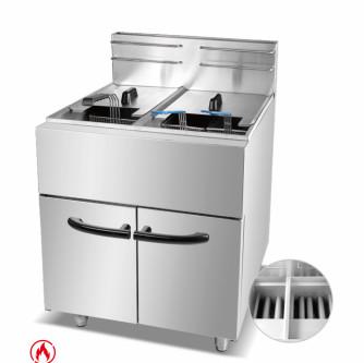 中国 Gas Fryer with 2 Burners 30kg 11.2kw Cooking Equipment Commercial Cooking Equipment 220V Voltage 販売のため