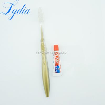 China Clean Teeth One Time Use Disposable Hotel Toothbrush Disposable Kit for sale