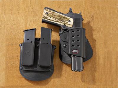 China Plastic Pistol Fobus Holster/belt holster with magazine for sale