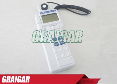 中国 TASI-630 デジタルのライト メーターの Luxmeter LCD のバックライト PEAK-HOLD 50mS の脈拍ライト 販売のため