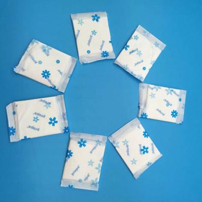 China 155Mm Ultra Thin Breathable Herb Organic Sanitary Panty Liner Period Pads for sale