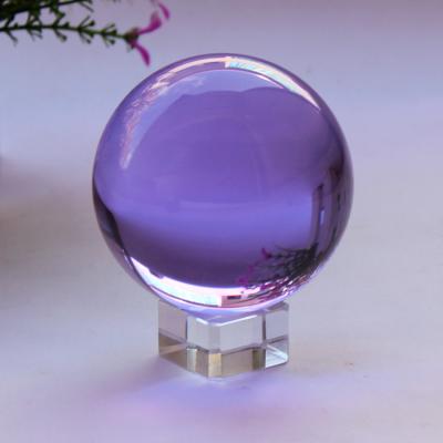 China Europe Lavender Wholesale Sphere Solid Decorative Natural Healing Stones Purple Crystal Ball Glass Spheres For Gardens for sale