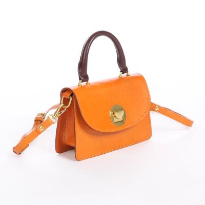 China Fashion cowhide vegetable tanned leather small shoulder bag handbag 6201 for sale