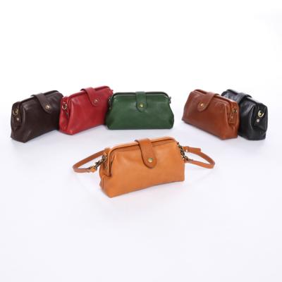 China Hand Stitching 2021 Clasps Bag Tanned Large Tote Bag Women Storage BR6184 Leather Handbag for sale