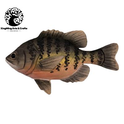 China Europe Delicate 3D Fish Wood Decoration Crafts Fish Handicraft Carving Home Wood Products for sale