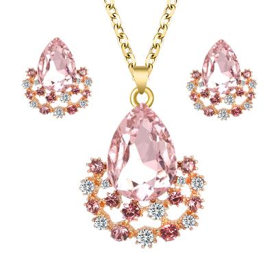 China Fashion CLASSIC Rhinestone Necklace and Earring Sets Pendant Brass Jewelry Sets Gold Plating Necklace for sale