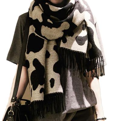 China Simple dyed imitation cashmere tassel casual shawl leopard pattern scarf mottled Korean cow pattern autumn and winter version for sale