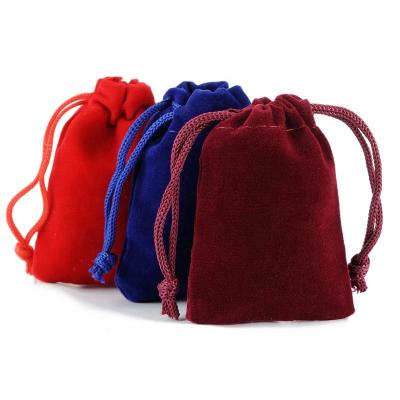 China Recyclable Hot Sale 5x7cm Velvet Drawstring Bag Gift Packaging Bags For Packing Small Jewelry Pouch for sale