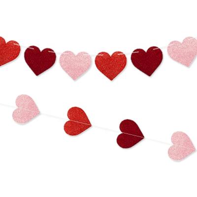 China Factory Direct Decoration Valentine's Day Supply Party Decoration Felt Flag Recyclable Wedding Three-color Love Heart Banner for sale