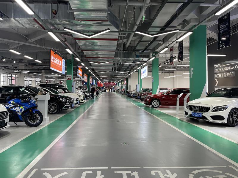 Verified China supplier - Chengdu Ronghehui Automobile Trading Co., Ltd.