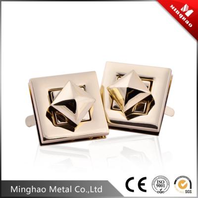 China High quality gold star shape turn lock handbag buckle,31.05mm button for sale