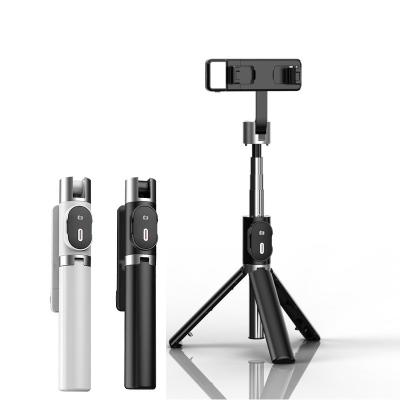 China P60D Selfie Stick Tripod Rotating Fill Light Shooting St Beauty Selfie Portable Retractable Light-filling for sale