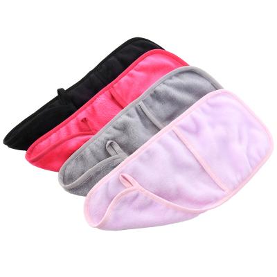 China Face Microfiber Flannel Cleansing Cloth Magic Makeup Removal Facial Towel With Pouch for sale