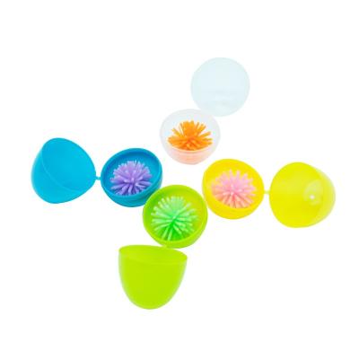 China Play Amazon Hot Sale Cheap 3CM Spiky Ball Capsule Toys Twisted Egg Kid Toy For Vend Jumbo Puffer Ball Toy Pom Pom Ball for sale