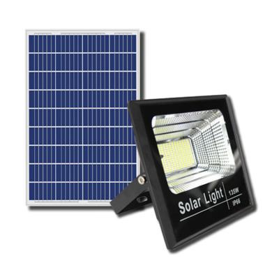 China Garden Wholesale Backyard Square Waterproof Outdoor Led Solar Flood Light 135w 250w for sale