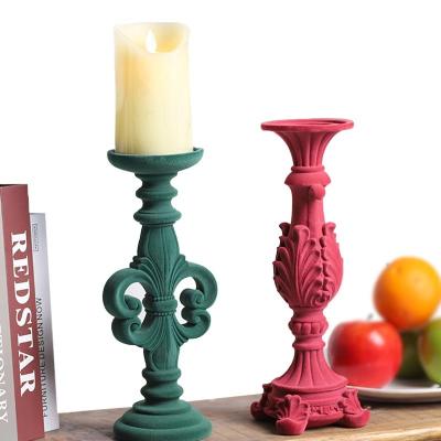 China New Redeco European Modern Style Assembling Modern Home Decor Pillar Stand Resin Crafts for sale