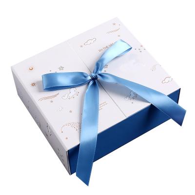 China 2022 new little prince lovely surprise gift box biodegradable paper valentine's day gift box for sale