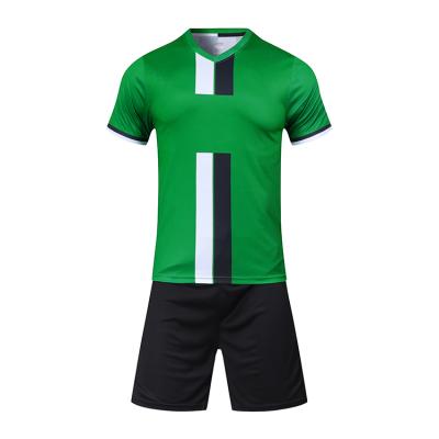 China With pockets and air mesh in the back wholesale new sportswear football uniforms for sale