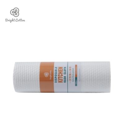 China Sustainable Widely Used Disposable Towels Roll 25*25cm Thickened Cotton Cloth Kitchen Cleaning Cloth for sale