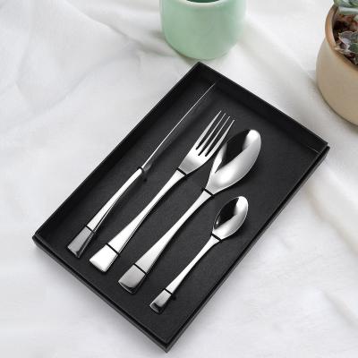 China High grade sustainable 4 pieces shinny cutlery set stainless steel desktop travel utensil with box for sale