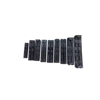 China Excavator Spare Parts Factory Price Excavator Machine Parts Rubber Track Pad For E200B E320B Track Link Spare Parts For Excavator for sale