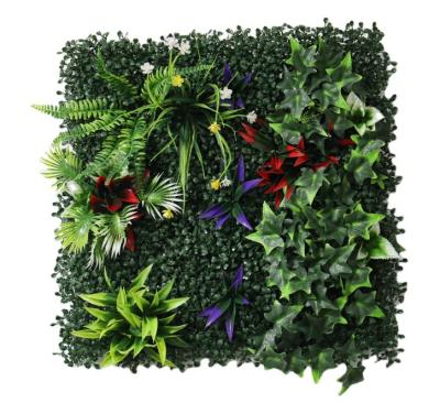 China CLASSIC GM Artificial Topiary Hedges Panels, Plastic Faux Shrubs Fence Mat, Greenery Wall Backdrop Decor, Garden Privacy Screen Fence for sale