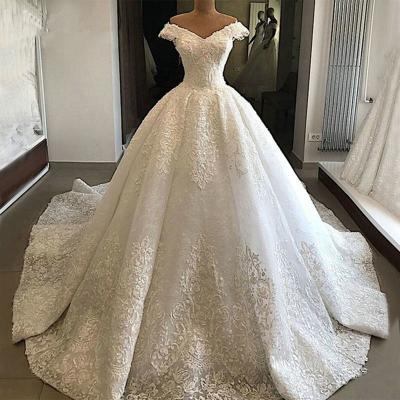 China Modest Anti-wrinkle V-Neckline Long Tail The Real Dubai Wedding Dress for sale