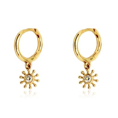 China FASHIONABLE Tasty Delicate 18k Gold Minimalist ROXI Sunburst Circle Huggie Sunburst Drop Earring for sale