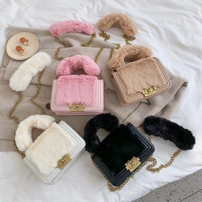 China 2021 fashion hot sale winter metal chain plush faux fur women faux fur purse handbags luxury bags for sets ny for sale