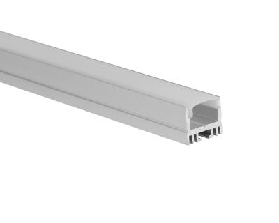 Chine Extrusion en aluminium extérieure du bâti width17mm high16mm LED avec le diffuseur de PC à vendre