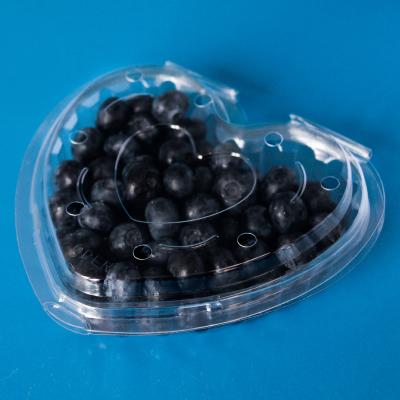 China Disposable Heart Shaped Clear Clamshell Fruit Packaging Plastic Box for sale