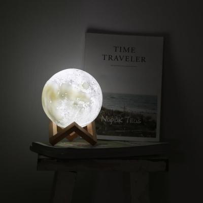 China 15cm Moon Lamp Good Price 15CM LED White Yellow 3D Moon Lamp With Metal Touch Switch for sale