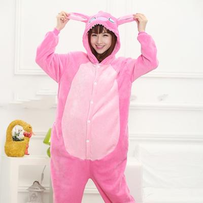 China Pink Flannel Hola Color Pajamas For Woman / Cute Pajamas for sale