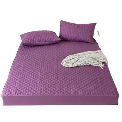 China Disposable Factory Direct Quilted Polyester Fitted Sheet Waterproof Soft Bedding for sale