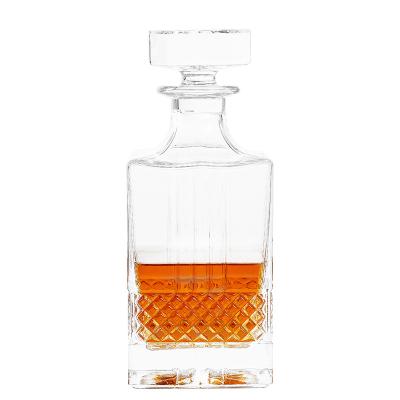 China Transprent clear & Engraving Wish Hot Sale Factory Wholesale Whiskey Decanter 750ml Whiskey Decanter Bottle Decanter for sale