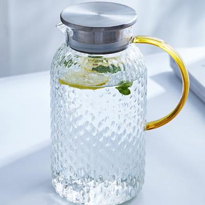 China Sustainable Style 1600ml Modern Pitcher With Glass Lid Stainless Water Pitcher High Borosilicates Water Pitcher for sale