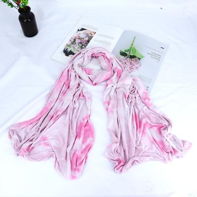 China Fashion Unique Hot Selling Tie Dye Scarf Tassel Scarf Cashmere Scarves for sale