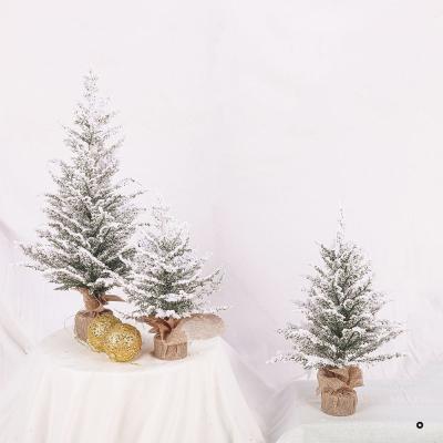 China Factory Direct Chirstmas Assembled Mini Christmas Tree Table Top Mini Tree With 3 Sizes for sale