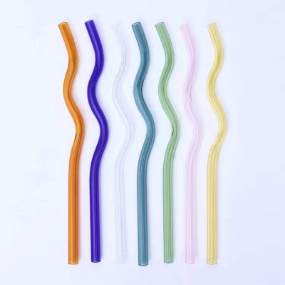 China Sustainable Straight Reusable Drinking Glass Different Colored Wavy Straw Heat Resistant for sale