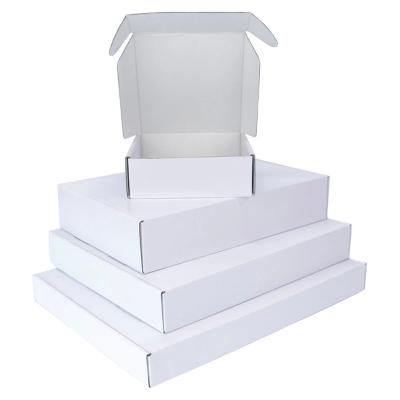 China Matte Printing White Plain Corrugated Recyclable Customized Recycled Cardboard Mailing Mailer Box for sale