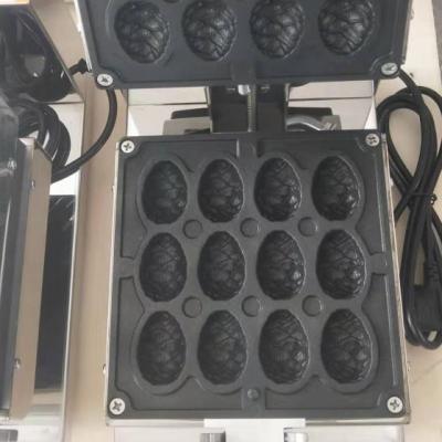 China Deli CE Approed Turning Pinion Electric Nonstick Waffle Machine 1600W for sale