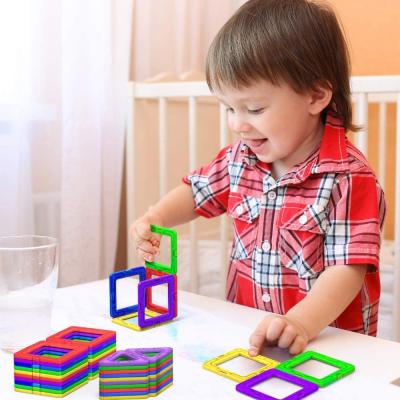 China Building Blocks 110pc Eco-friendly Material Luxury Magnetic Toys Set For Children Play for sale