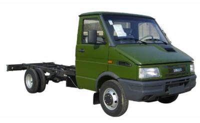 China 87kw de Voertuigenauto's 105km/h IVECO NJ1047LGSAA van tweede Handoff road Te koop