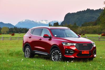 中国 110kmはハイブリッドカーで4つの車輪ドライブ電気自動車GWM Haval H6 DHT PHEV差し込む 販売のため