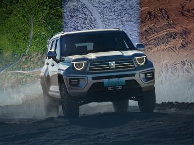 中国 2024 グレートウォールタンク 700 Hi4-t 3.0T V6 ツインターボエンジン プラグインハイブリッド SUV 新エネルギー車両 販売のため