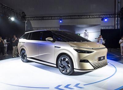 China Großhandel Elektroauto Neue Gebrauchtwagen XPENG X9 2024 Groß Mpv 4dw 5 Tür 7 Sitz Xiaopeng X9 Groß Suv Energiefahrzeug zu verkaufen